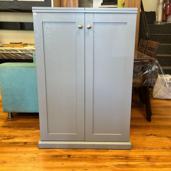 2 Door Steel Cupboard with Shelves - Image 4