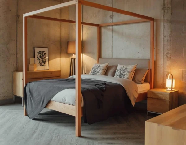 Canopy Bed, Royale - Image 3